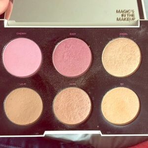 UD blush palette